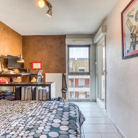Joli Appartment, Chaleureux Et Cozy Appartement *