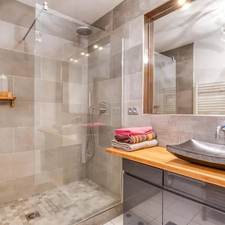 Joli Appartment, Chaleureux Et Cozy Appartement *
