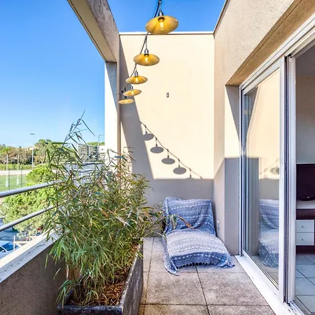 아파트 Joli Appartment, Chaleureux Et Cozy *